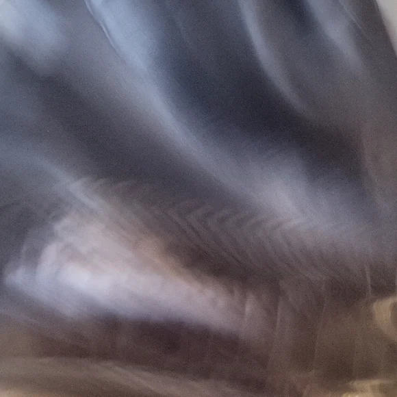 Brighton Elegant Black Leather Shoulder Bag - Picture 7 of 10